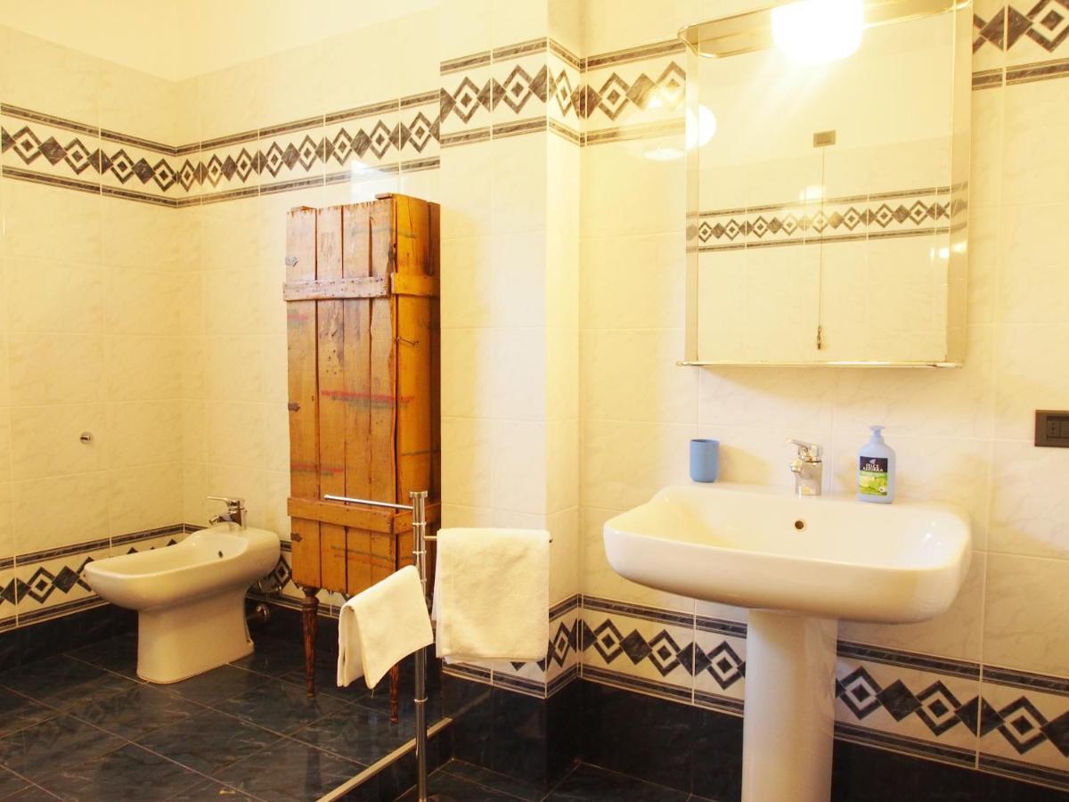Вілла La Casa Di Mario Масса Екстер'єр фото
